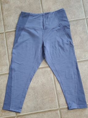 Zella Lavender-Blue High-Waist Capri Leggings